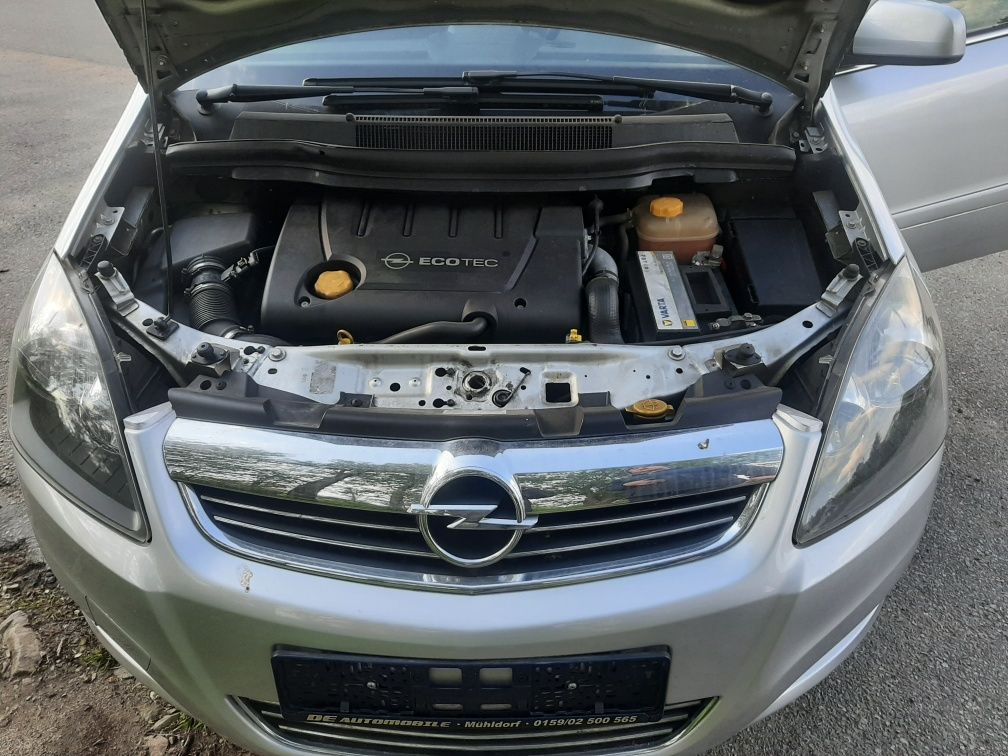 Opel Zafira Automat 1.9 cdti