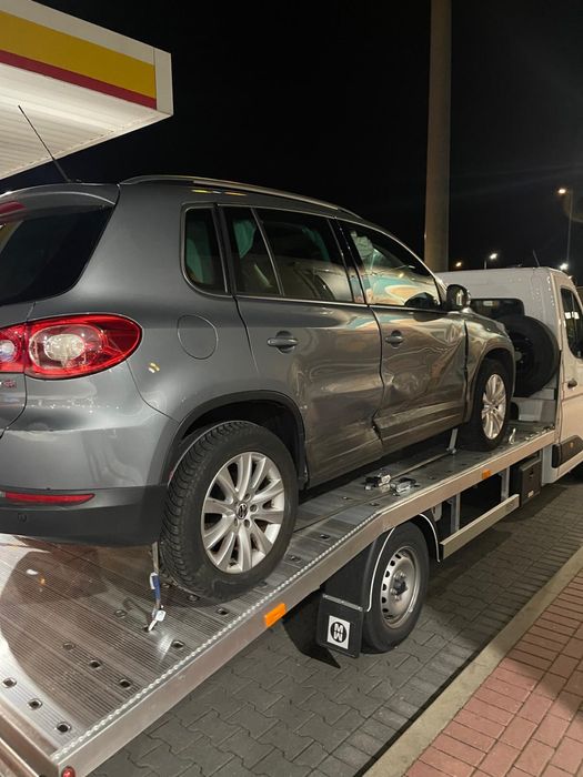 Tiguan 2.0 tsi 170tys km automat nowe opony zumowe, jezdzacy, hak