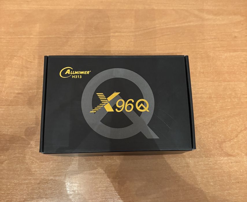 ТВ приставка Х96Q android