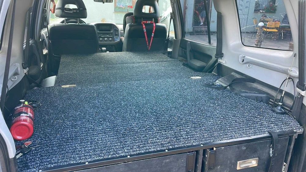 Zabudowa wyprawowa, dwie szuflady z łóżkiem pod Pajero 3 i inne