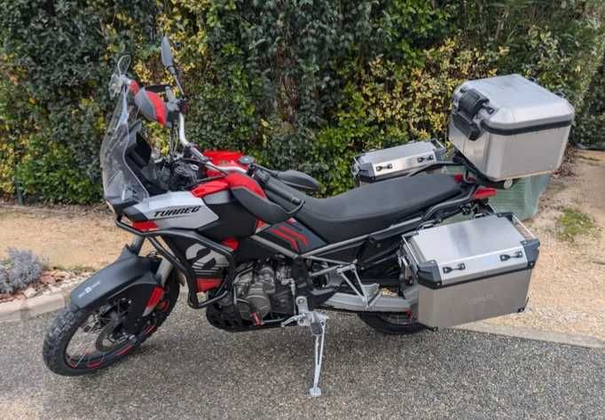 Aprilia Tuareg 660 Quickshift com Kit Malas