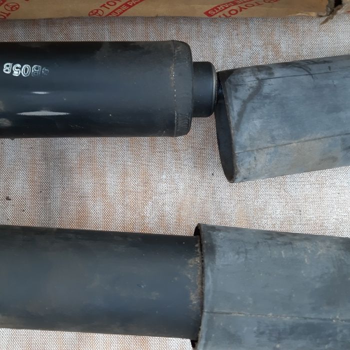 Амортизатор передний тойота прадо 48510-69195