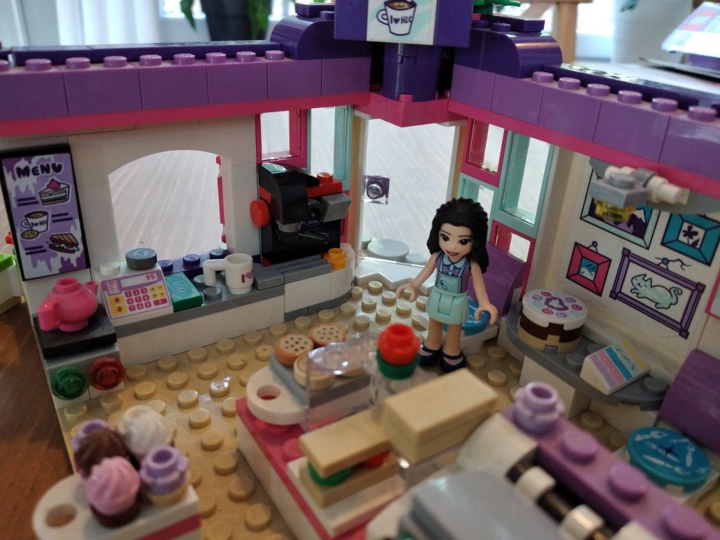 LEGO Friends 41336 kawiarnia artystyczna