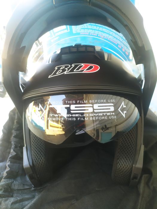 Шлем ,мотошлем ,мотошолом