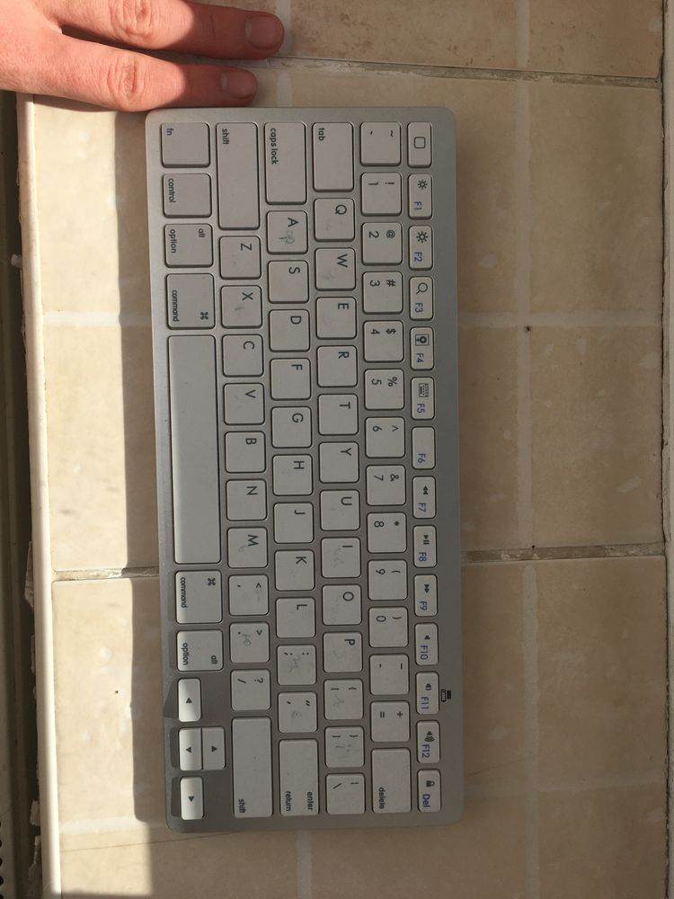 Клавіатура для планшета/телефона