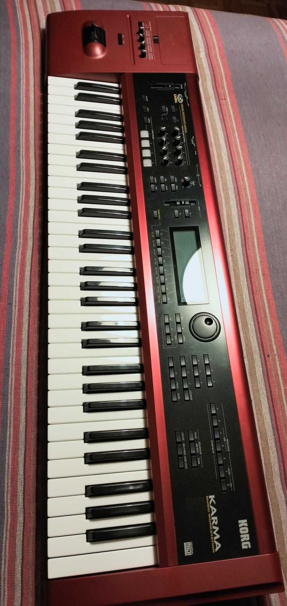 Korg Karma Music Workstation / Troca