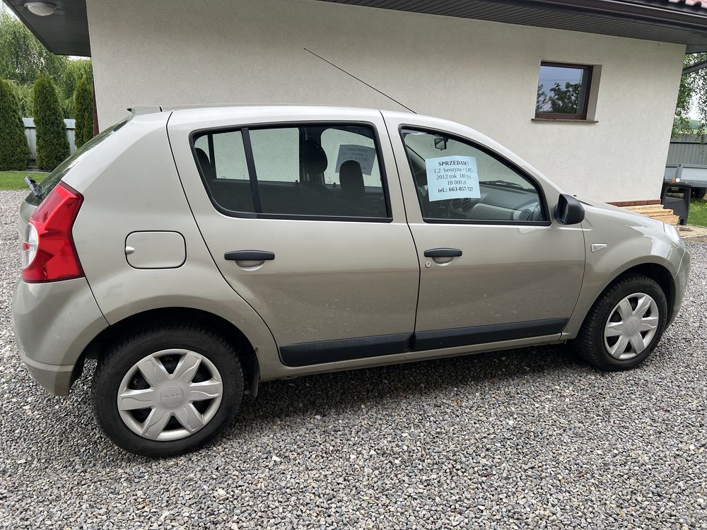 Dacia Sandero 1.2 benzyna + gaz 2012