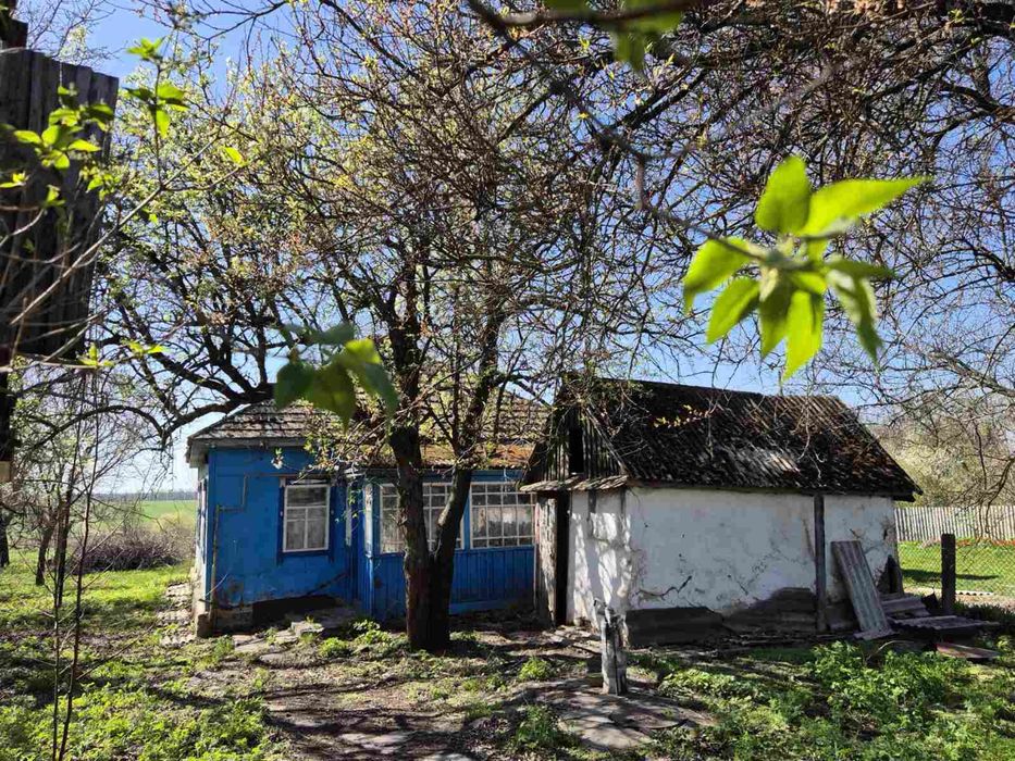 Будинок під ремонт, з газом, водою