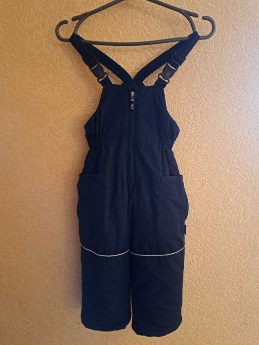 Детский полукомбинезон фирма Garland. Размер 98