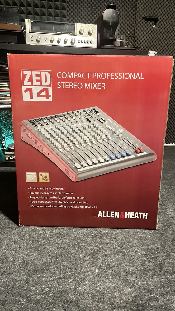 Allen & Heat ZED 14 - mesa de mistura analógica com caixa