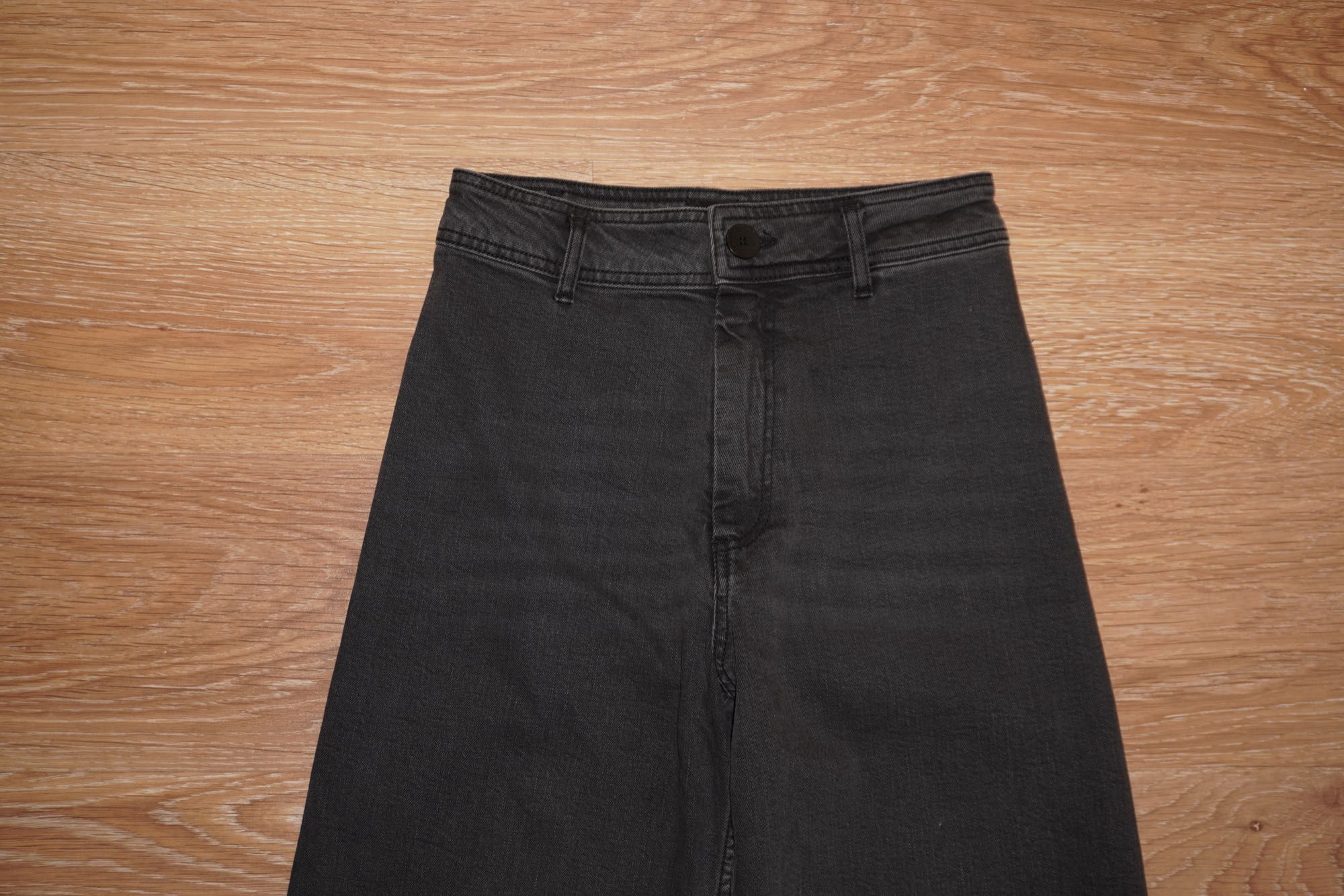 Графитовые джинсы клеш zara