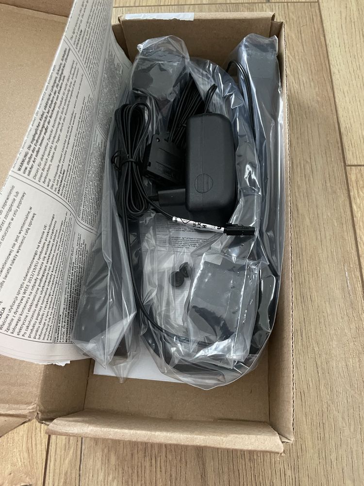 Lampa nocna LED do łóżka sypialni giętka czarna przykręcana