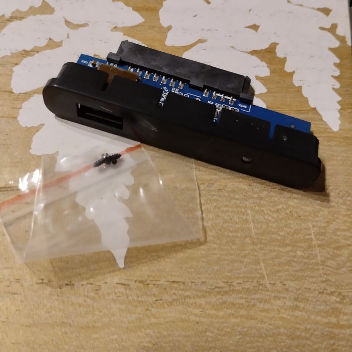 Akcesoria do komputera na USB i Sata nowe