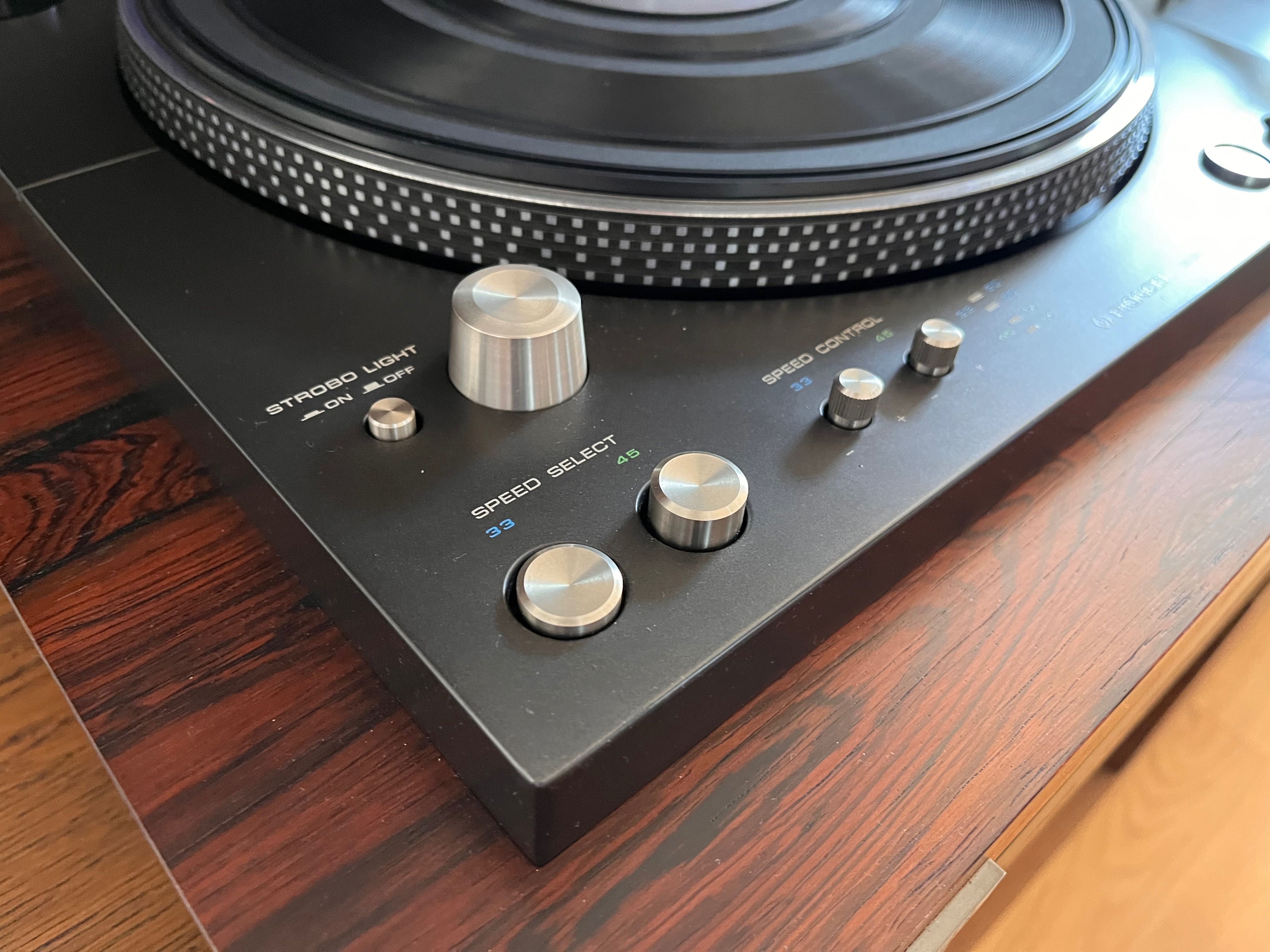 Gramofon Pioneer PLC-1700. Stan Kolekcjonerski.