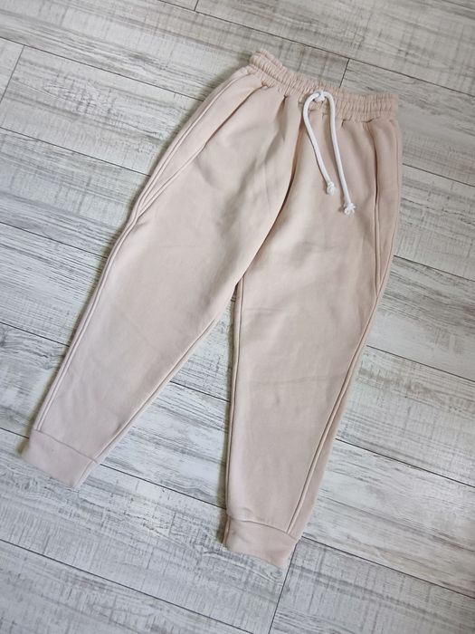 Спортивний костюм жіночий утеплений