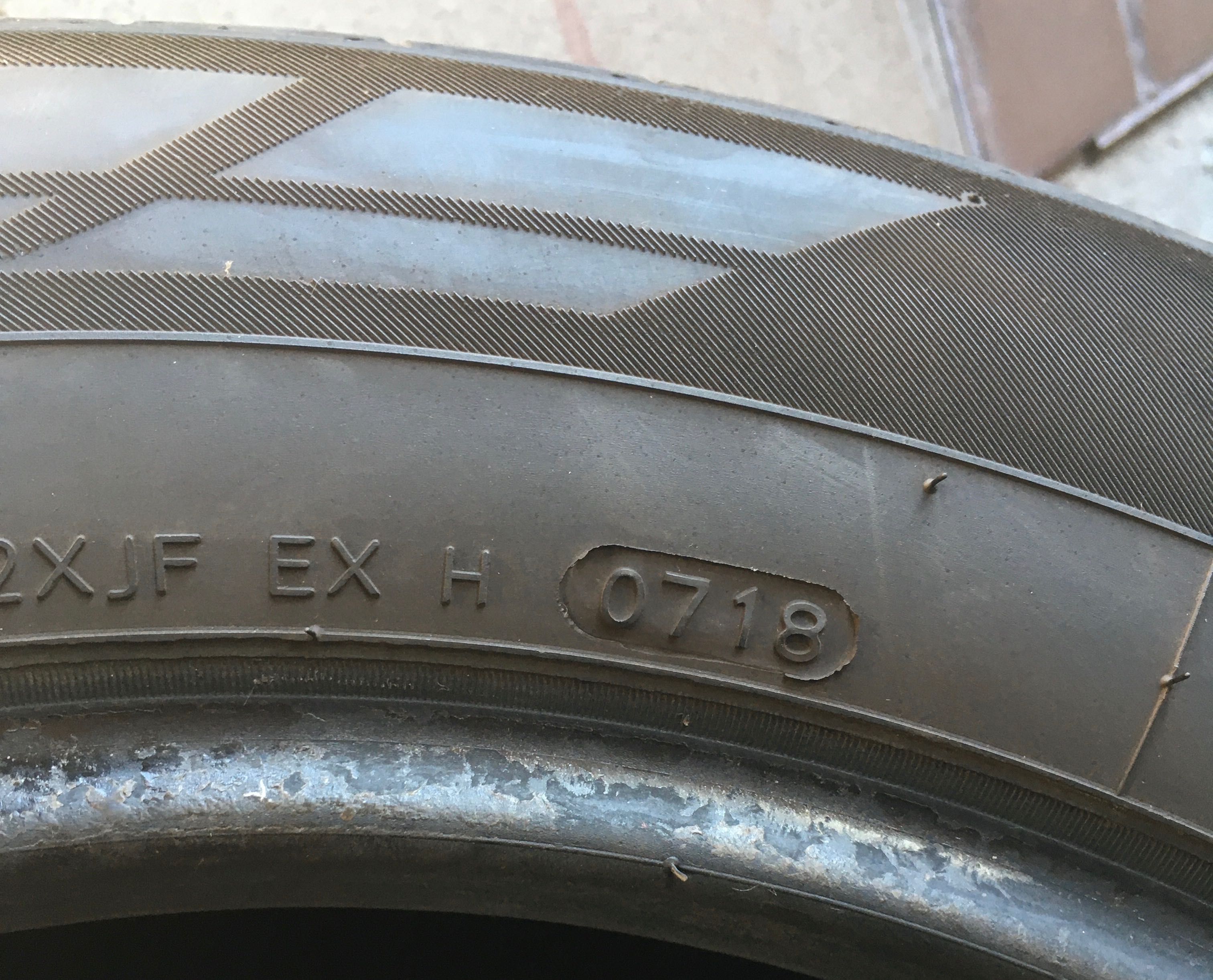 Hankook ventus prime2 225/60 R17 K115 DOT 0718 6.4mm naprawiana