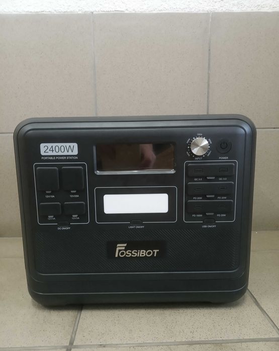 Зарядна станція Fossibot F 2400