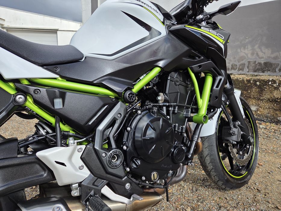 Kawasaki Z650 - Excente estado