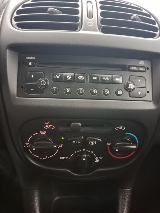 Peugeot 206 2009р 1.4 ГБО 1власник з салону