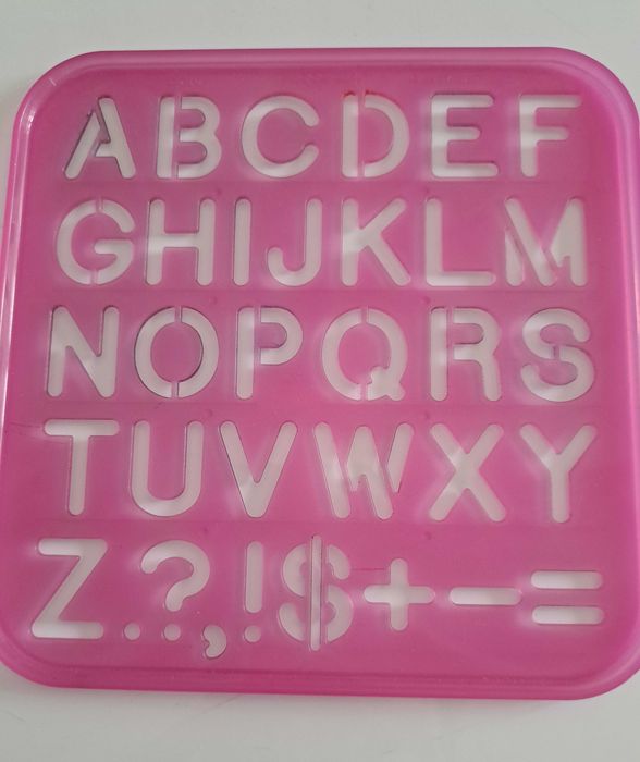 Réguas para as crianças aprenderem a escrever e desenhar