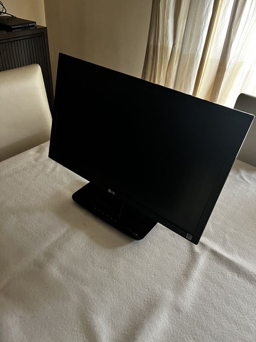 Monitor de escritório LG - E2281VR (22 polegadas)