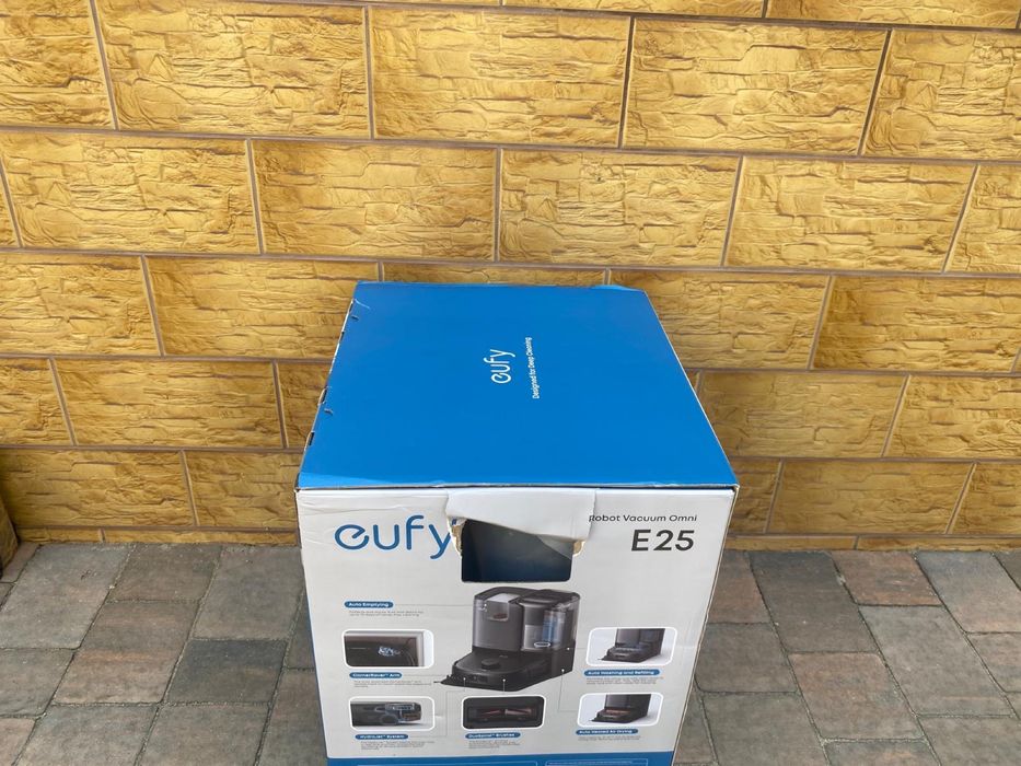 Robot sprzatajacy eufy 25 Omni ze stacja autooprozniania nowy