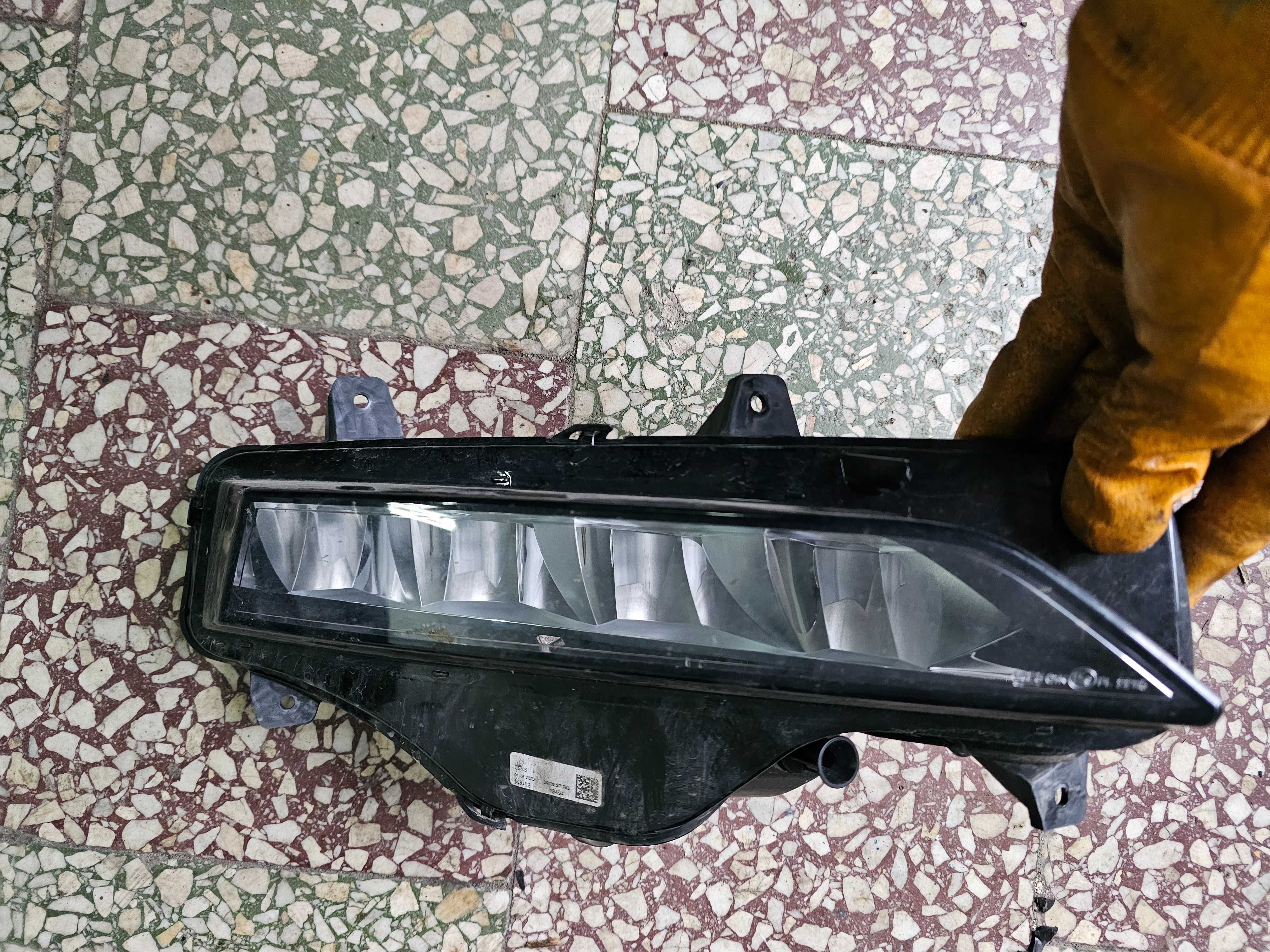 skoda octavia 4 IV halogen kratki zderzaka radar części