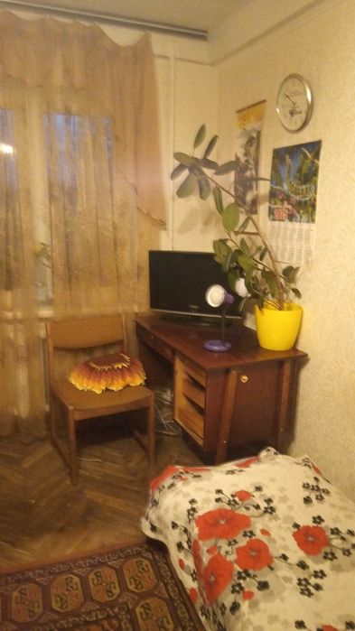 Сдам кімнату в 2-х кімн. ул. Сірожупанників 28 (Сєрова). Воскресенка