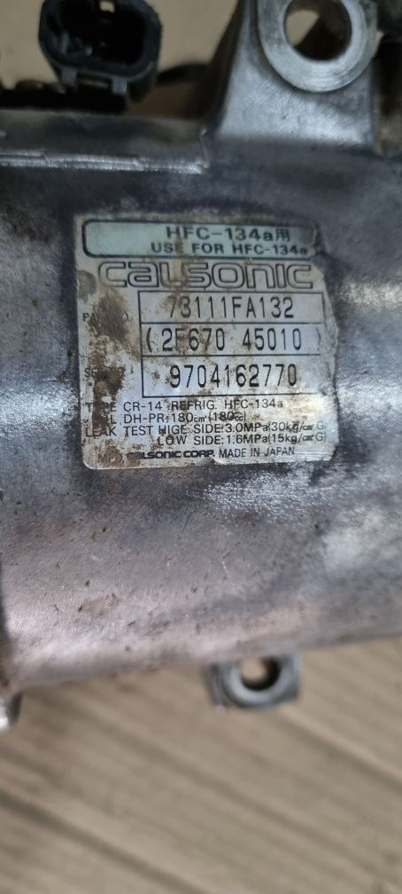 Компресор кондиціонера Subaru Forester 2.0 16V 1997-2002 73111FA132