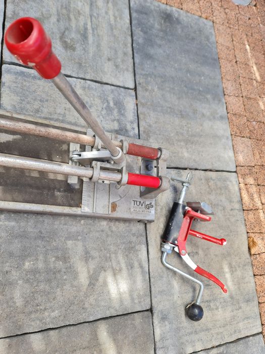 Przycinarka maszyna narzędzie  do cięcia przycinania glazury płytek