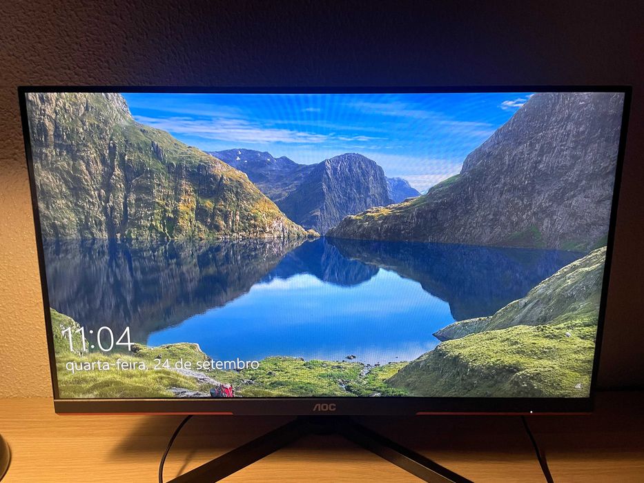 PC Gamer Usado, setup todo incluído (menos secretária)