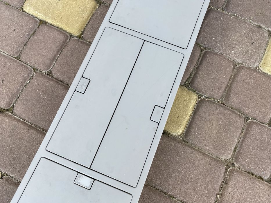 Бардачок потолка плафон Opel Signum 24436069