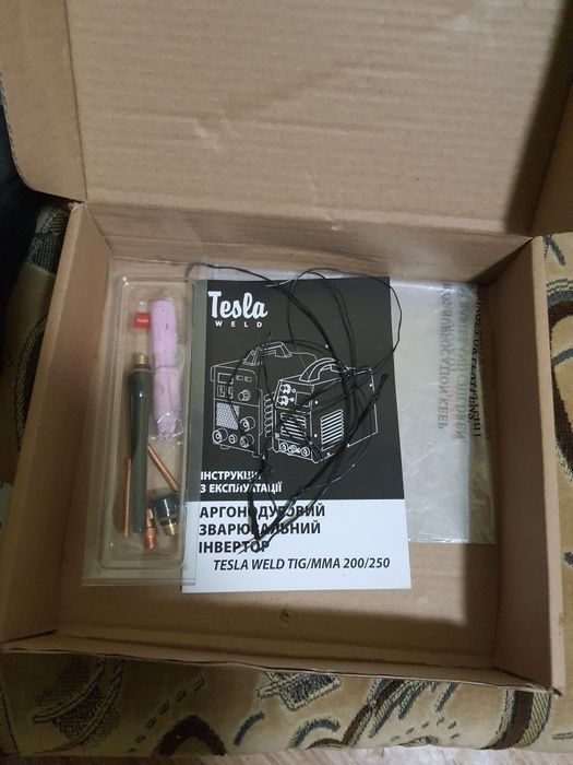 Сварка Tesla TIG/MMA 250 аргонодуговой