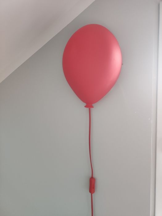 Czerwona lampa lampka Balon