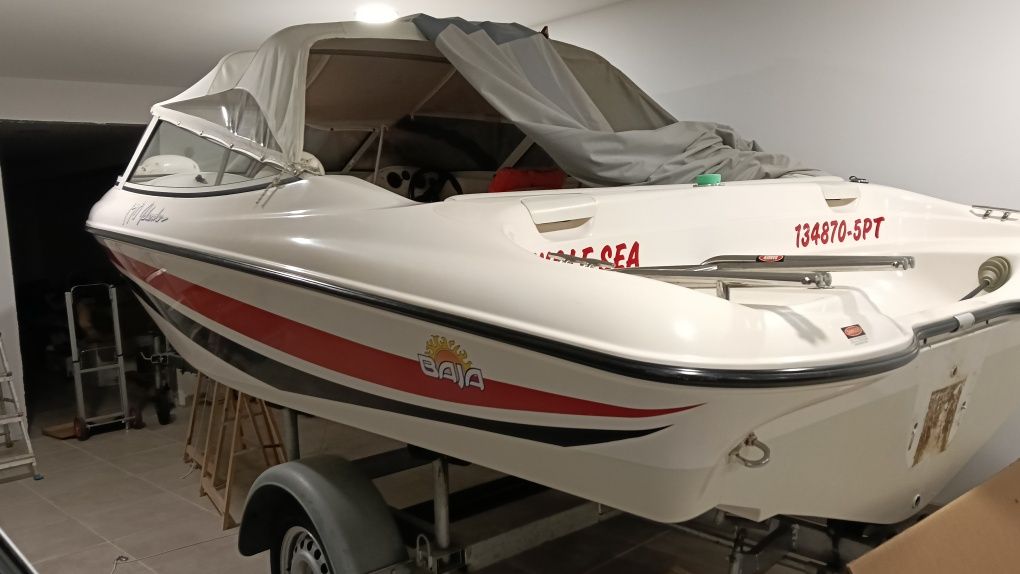 Barco (casco americano) Baja Islander