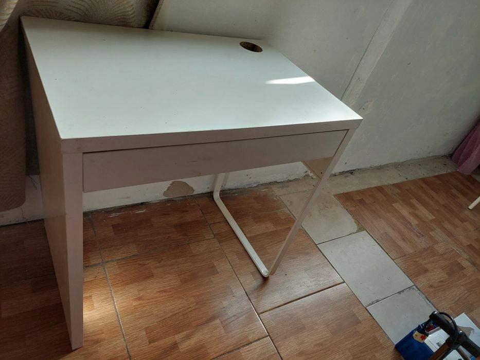 Secretaria micke ikea