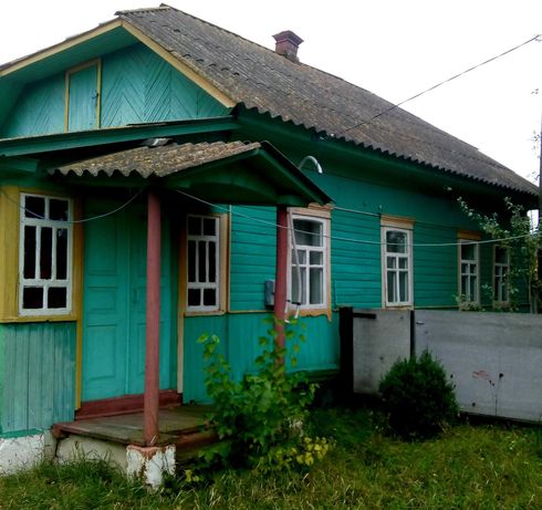 Продається будинок у центрі с.Семенівка Менського р-н Чернігівськоїобл