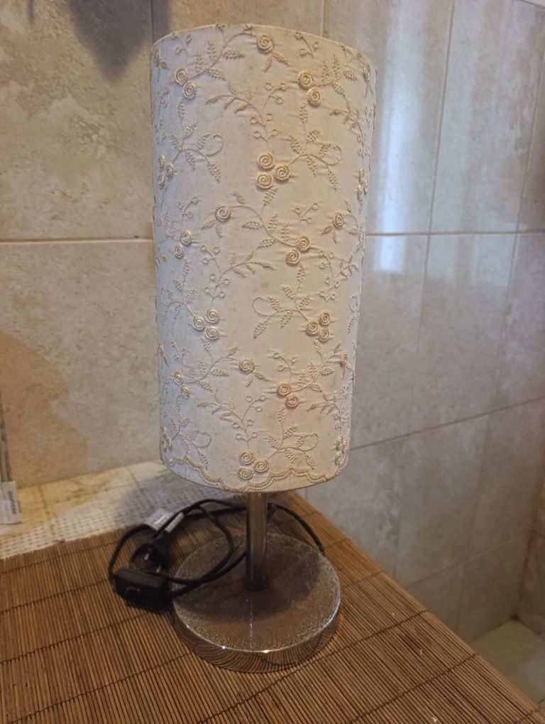 Candeeiro para sala ou quarto