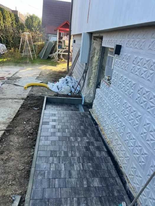 Układanie kostki brukowej, wolne terminy