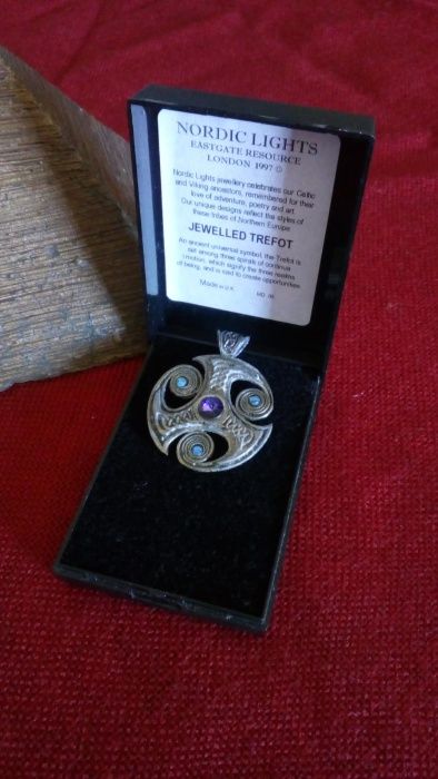 Pendente celta Trefot