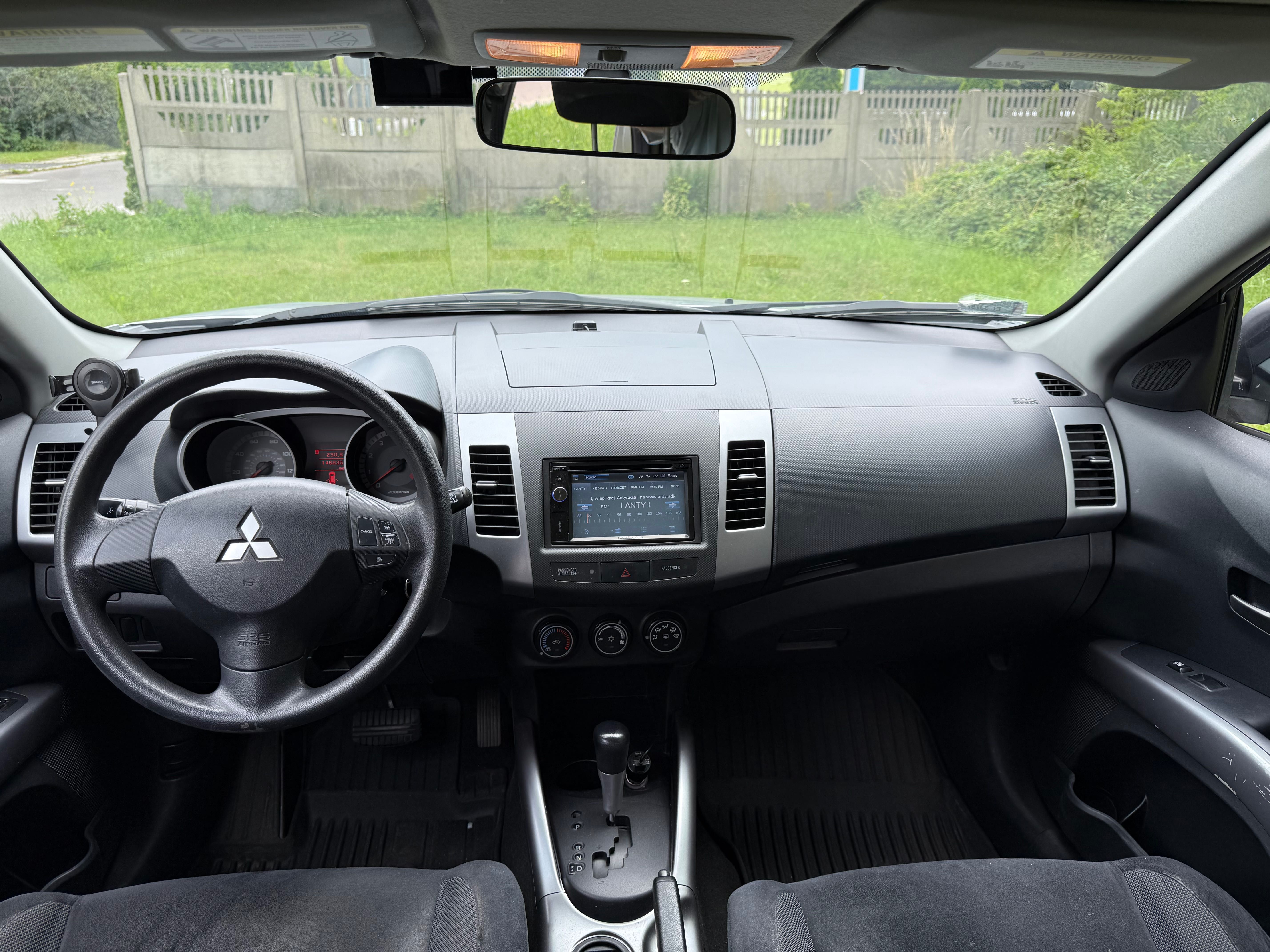 Mitsubishi Outlander II 3.0 V6 2WD LPG