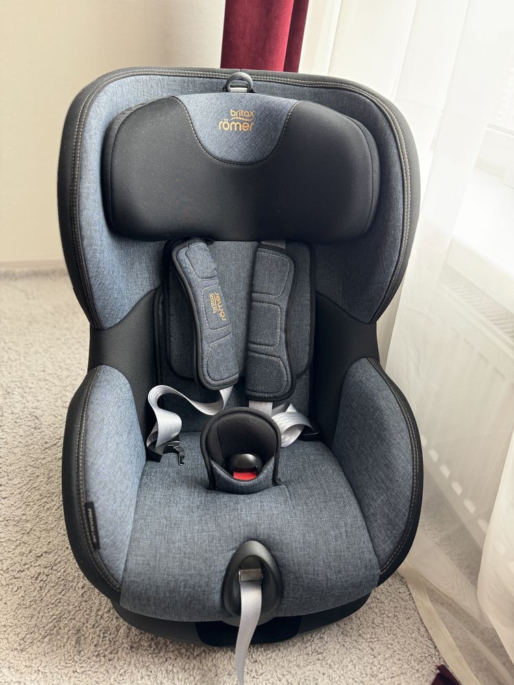 Автокрісло Britax-Romer TriFix2 i-Size Isofix блакитний мрамор