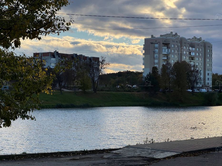 Видова квартира біля озера. Моршин