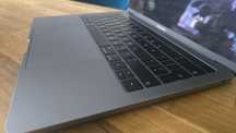 Macbook Pro model A2159 z 16GB ramu - uszkodzony