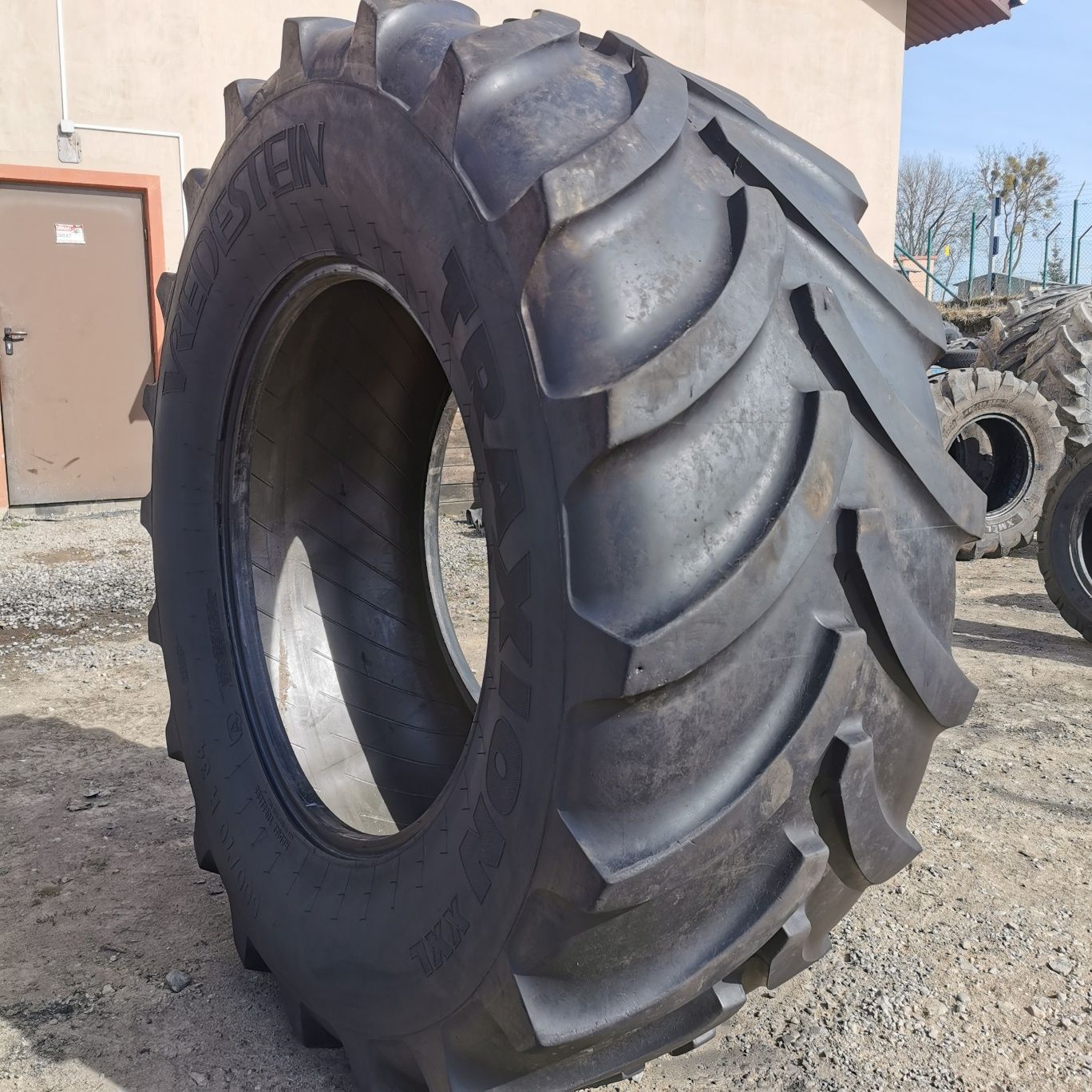 Opona 600/70R34 Vredestein Traxion XXL