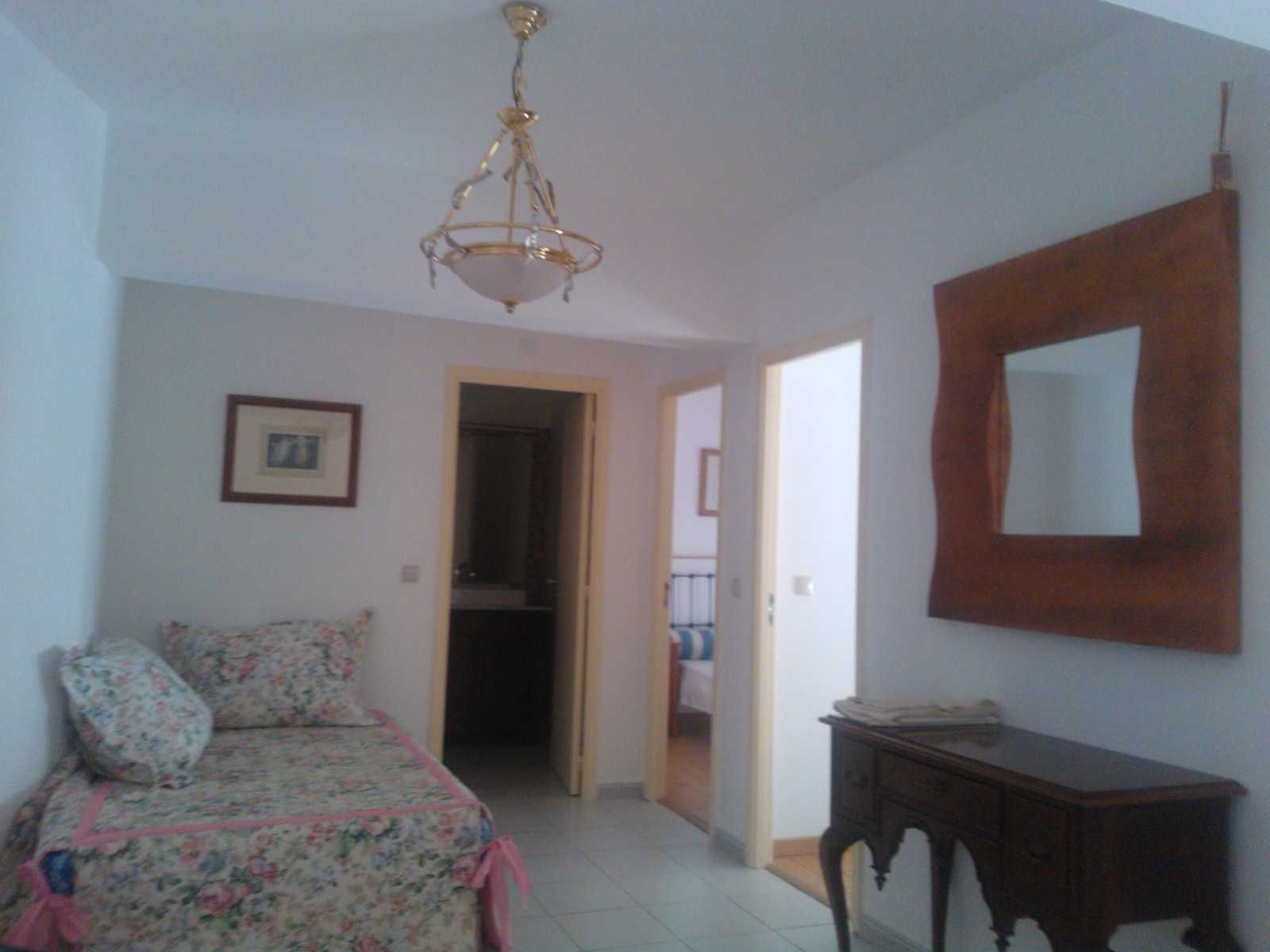 Apartamento T 2 – Quarteira