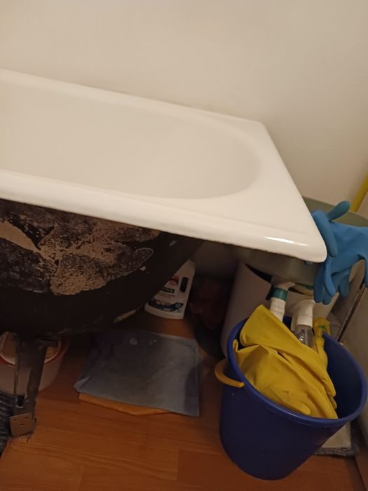 Stara wanna żeliwna