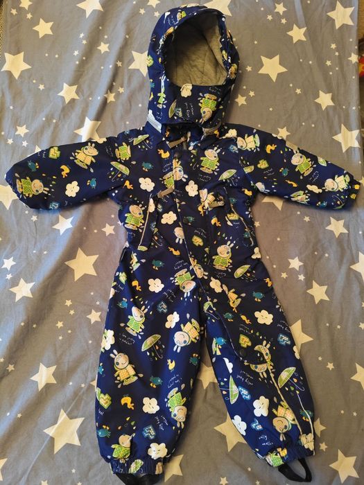Продам осенне-весенний комбинезон.