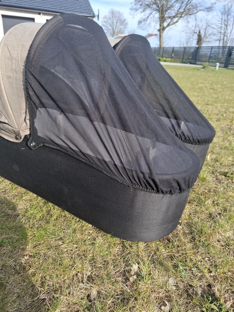 Wózek TFK Adventure dla bliźniaków lub dla dzieci rok po roku.