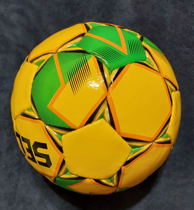 М'яч для футзалу SELECT 4